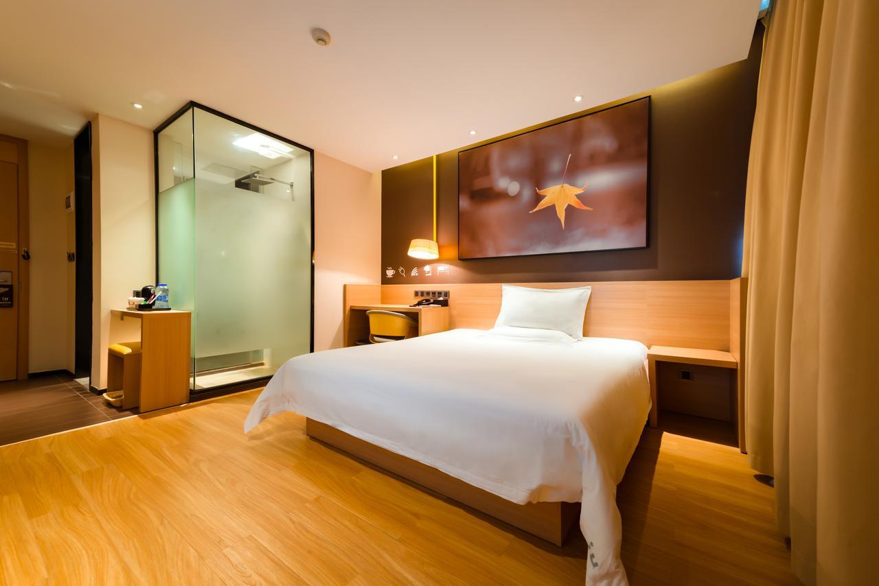 Iu Hotel Guiyang Shibei Road Buitenkant foto